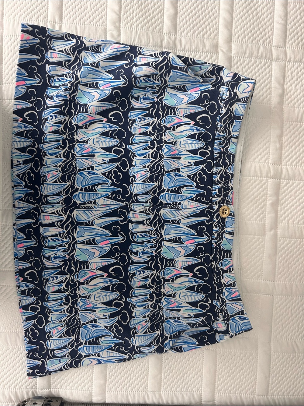 Lilly Pulitzer Navy Blue Patterned lined skort.